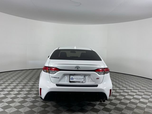 Used 2026 Toyota Corolla SE FWD image 6