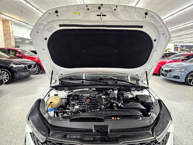 Used 2023 Kia K5 GT-Line image 40