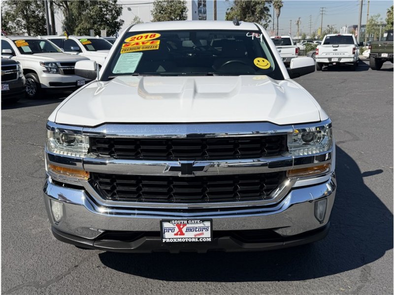 Used 2018 Chevrolet Silverado 1500 LT w/ Texas Edition RWD image 10