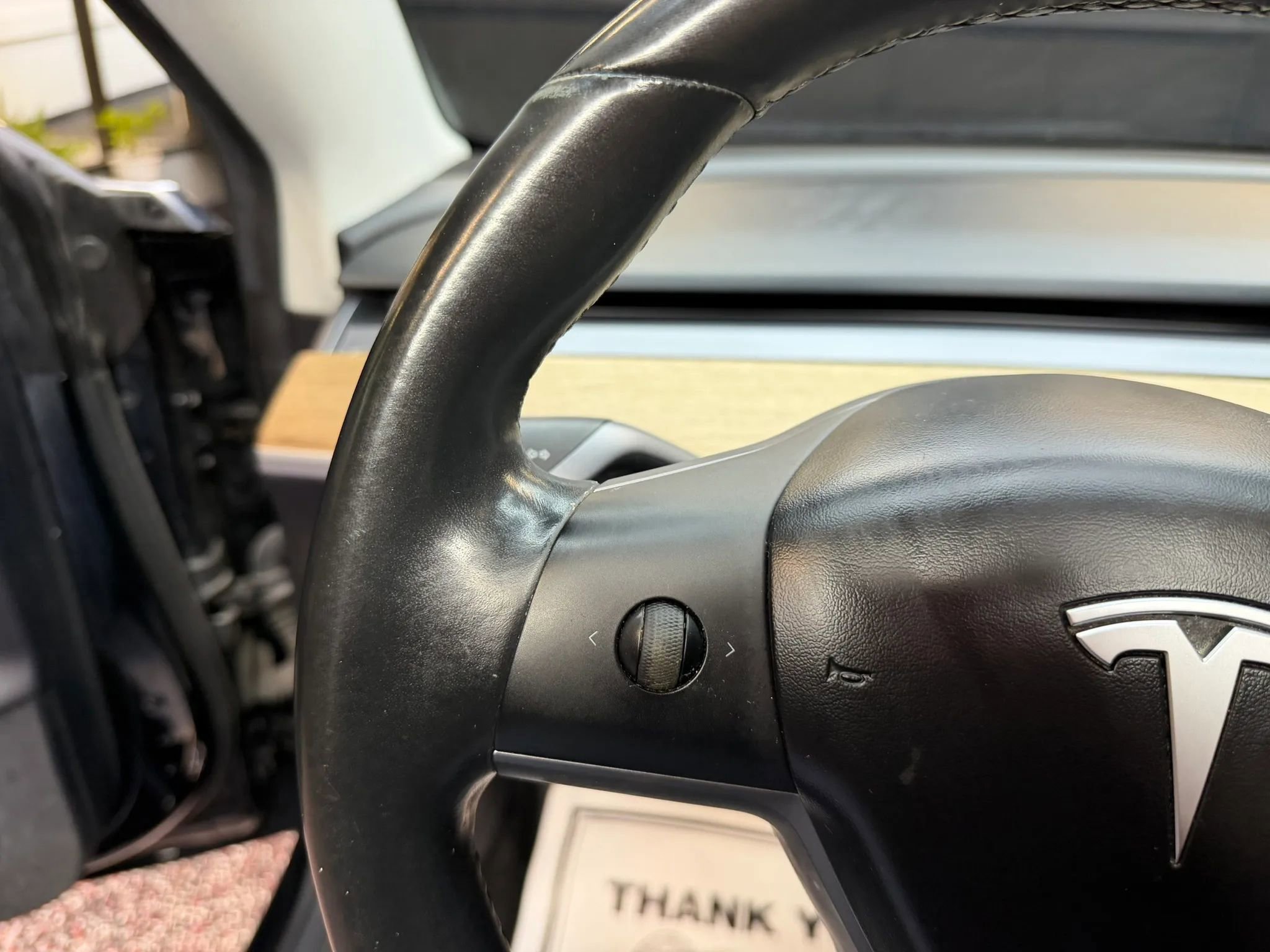 Used 2018 Tesla Model 3 Mid Range image 18