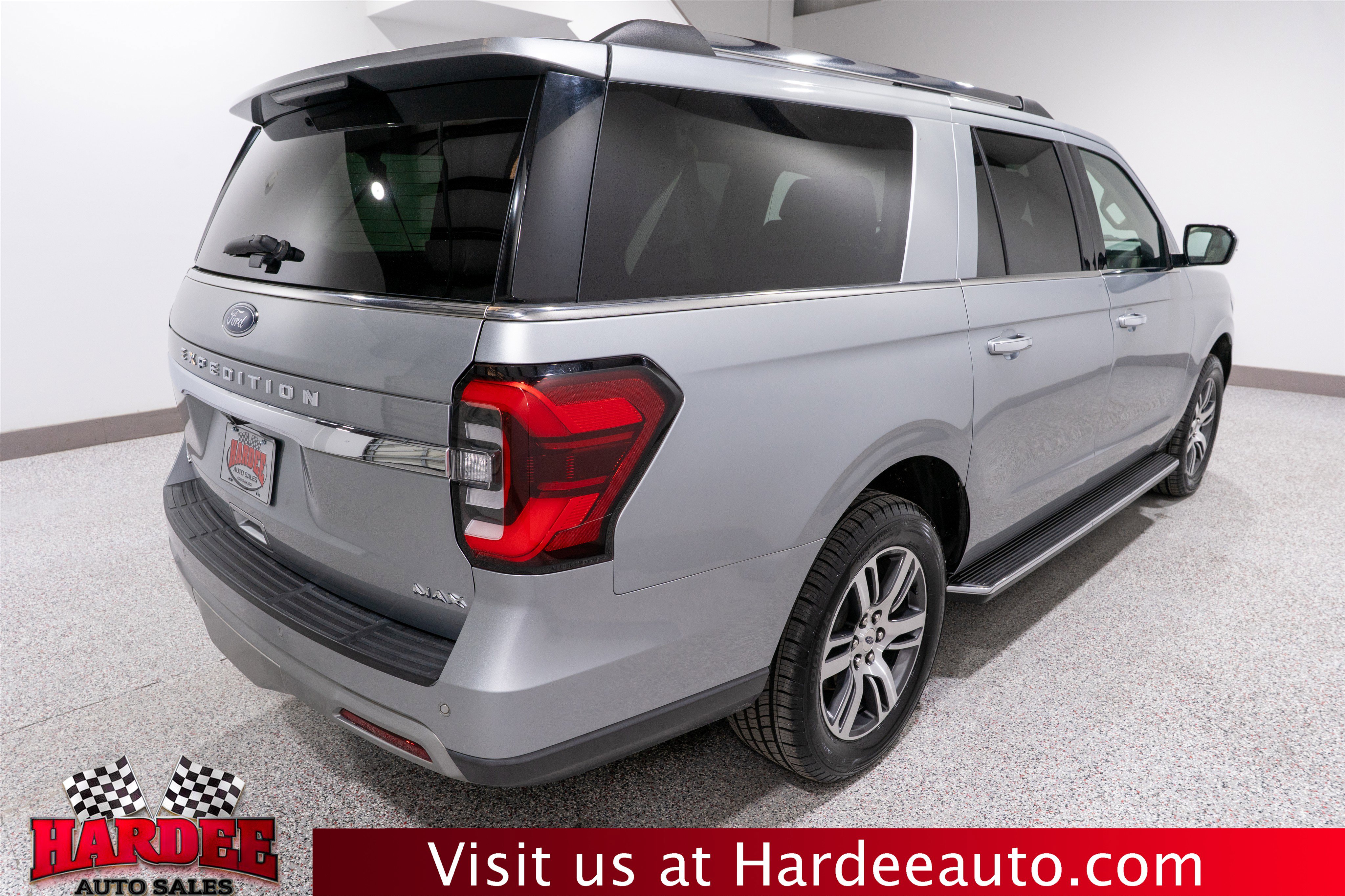 Used 2023 Ford Expedition Max Limited image 5