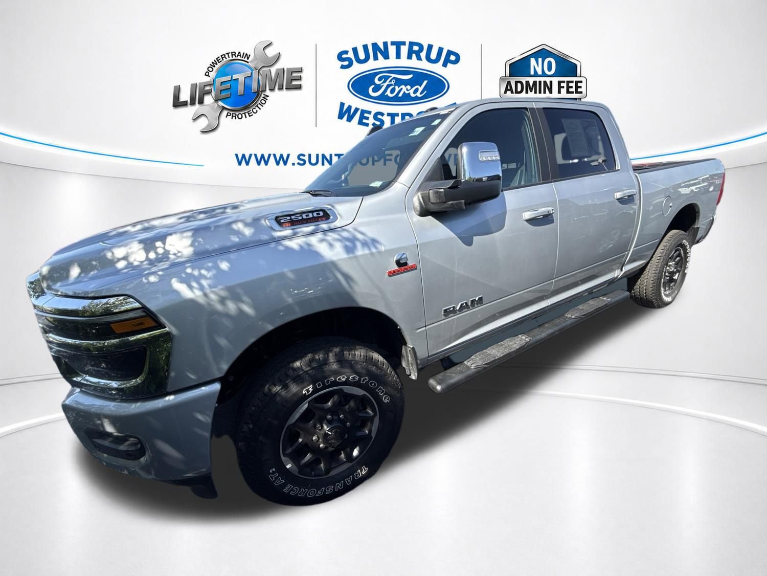 Used 2026 RAM 2500 Laramie AWD/4WD image 3