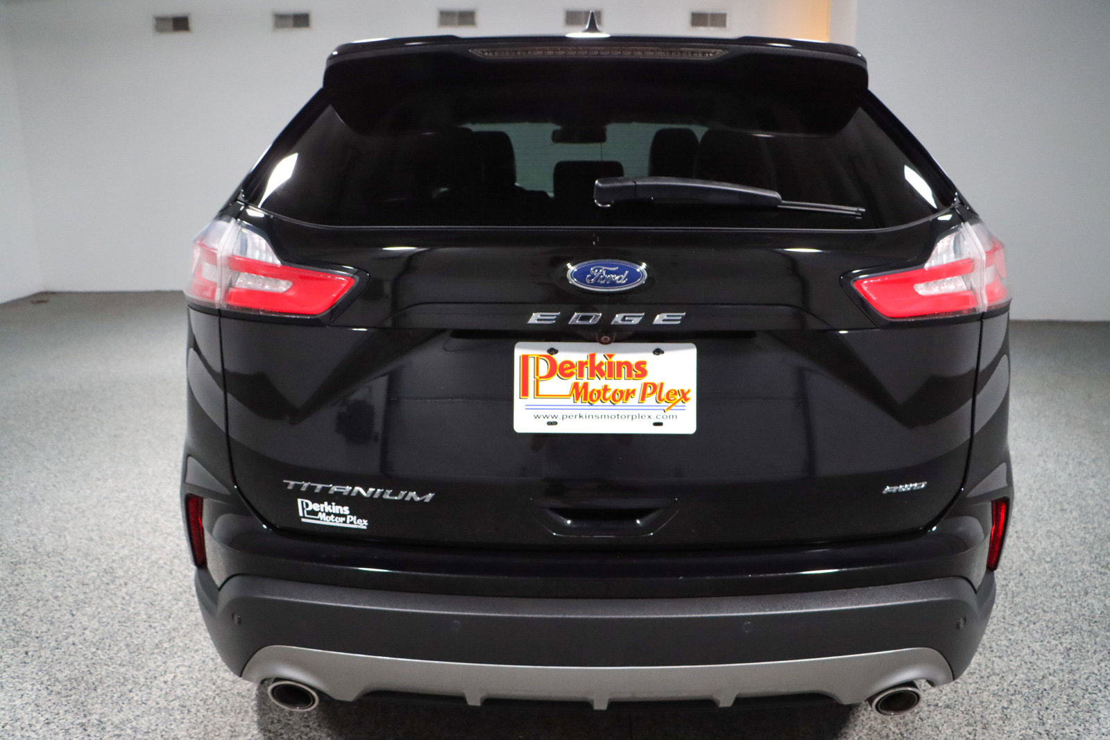 Used 2021 Ford Edge Titanium image 8