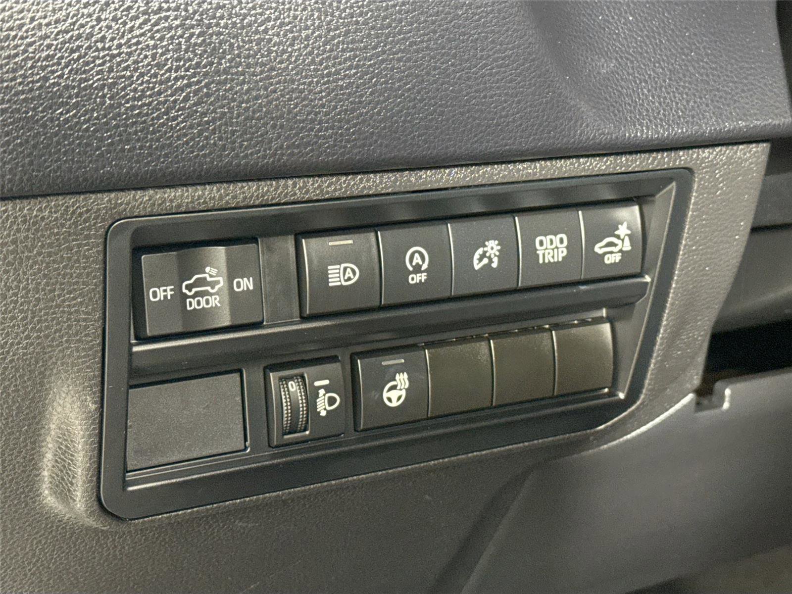 Used 2024 Toyota Tundra SR5 w/ SR5 Premium Package image 16