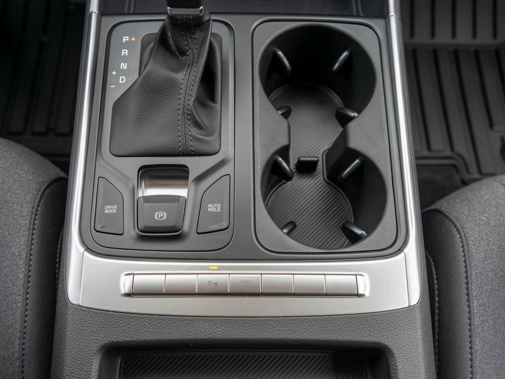 New 2026 Kia Carnival LX image 26