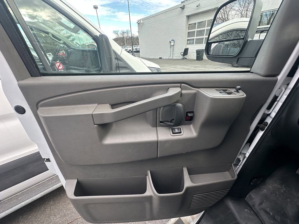 Used 2024 Chevrolet Express 2500 Work Van w/ Driver Convenience Package image 13