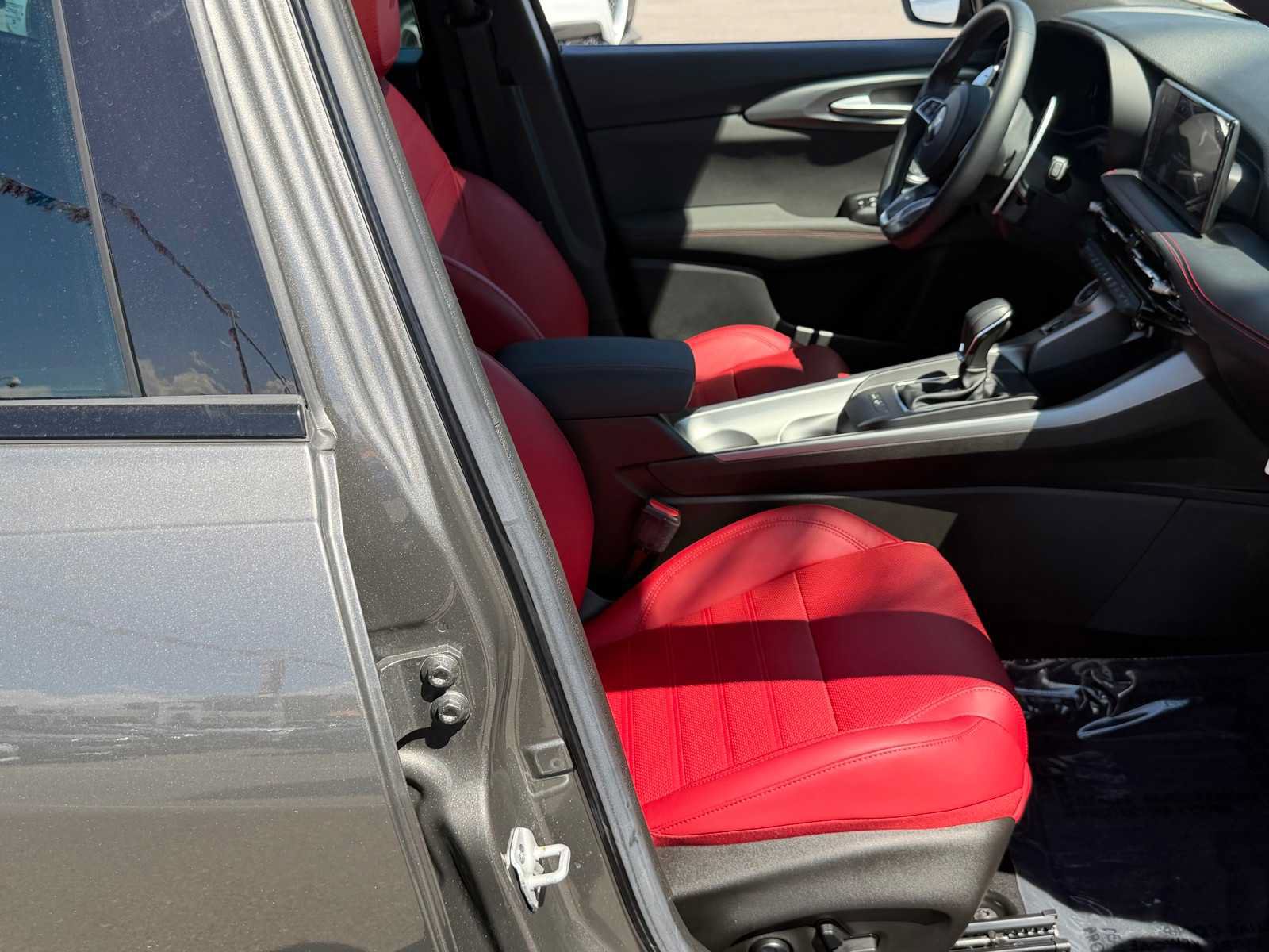 Used 2024 Dodge Hornet R/T Plus w/ Tech Pack Plus w/o Parking AWD/4WD image 29