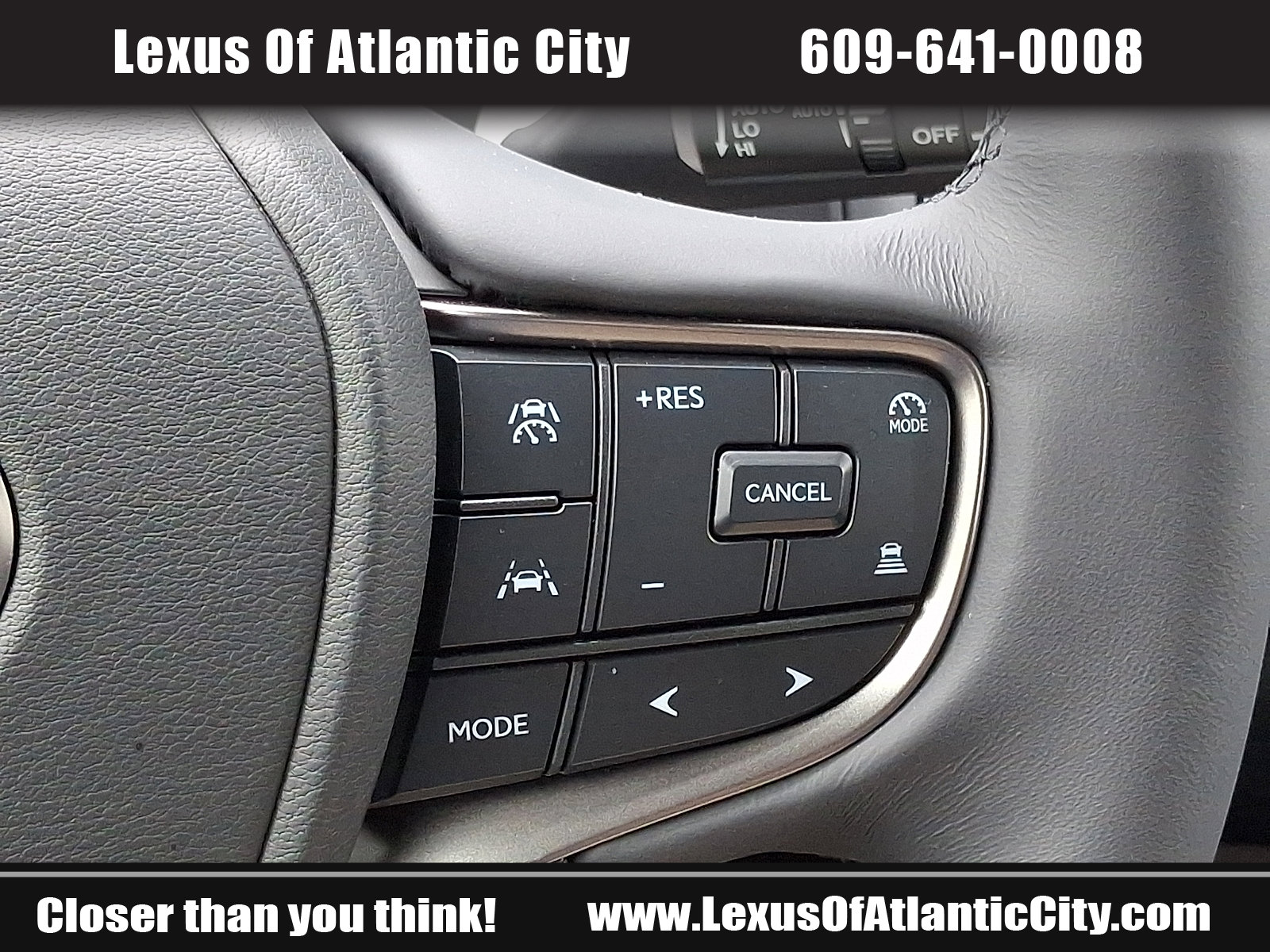 Certified 2025 Lexus UX 300h AWD w/ Accessory Package (Z2) image 23