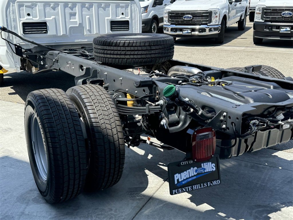 New 2024 Ford F350 XL image 10