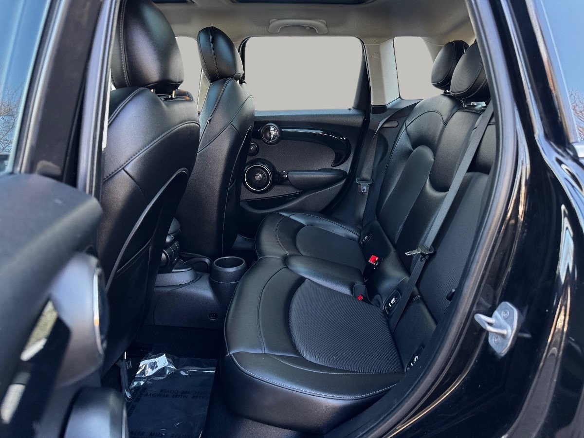 Used 2015 MINI Cooper S FWD image 17