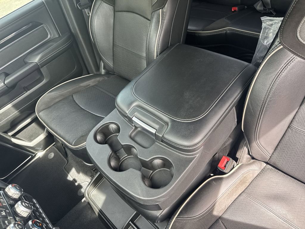 Used 2022 RAM 3500 Laramie w/ Night Edition image 24