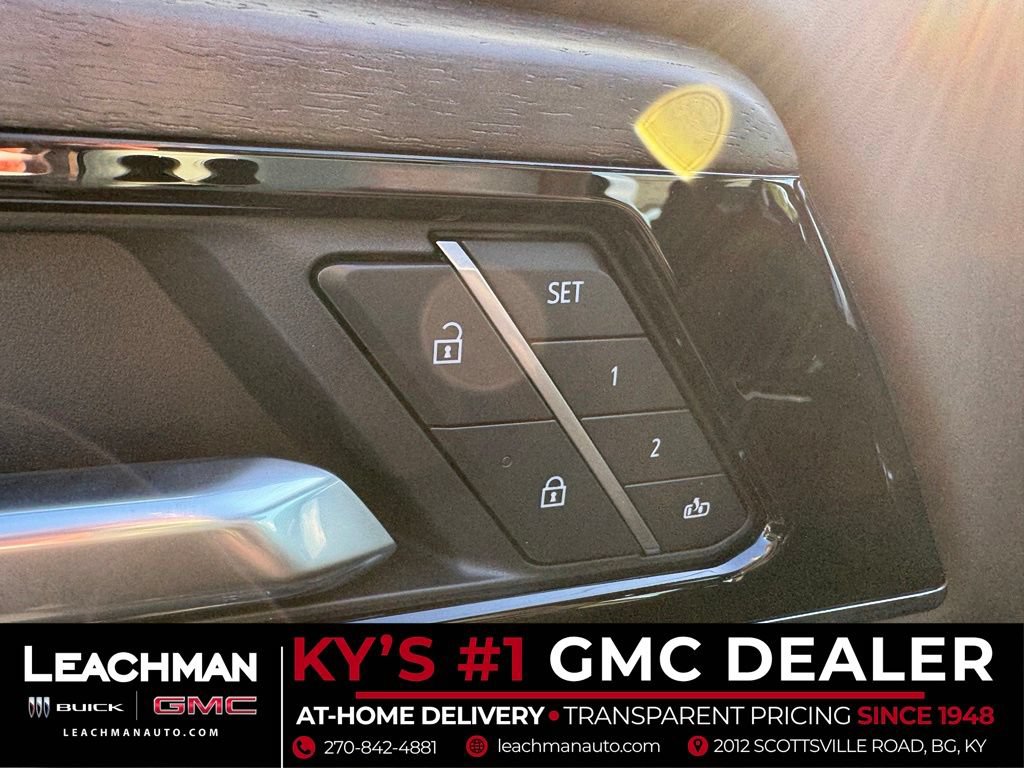 New 2026 GMC Yukon Denali Ultimate w/ LPO, Floor Liner Package AWD/4WD image 12