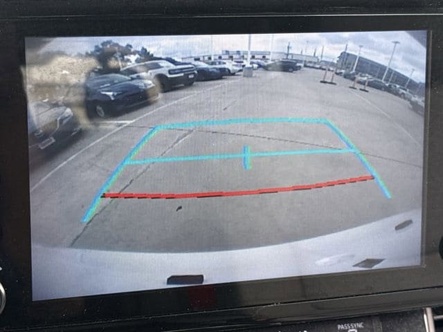 Used 2023 Toyota Sienna LE FWD image 17