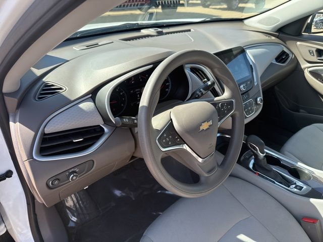 Used 2024 Chevrolet Malibu LT image 15