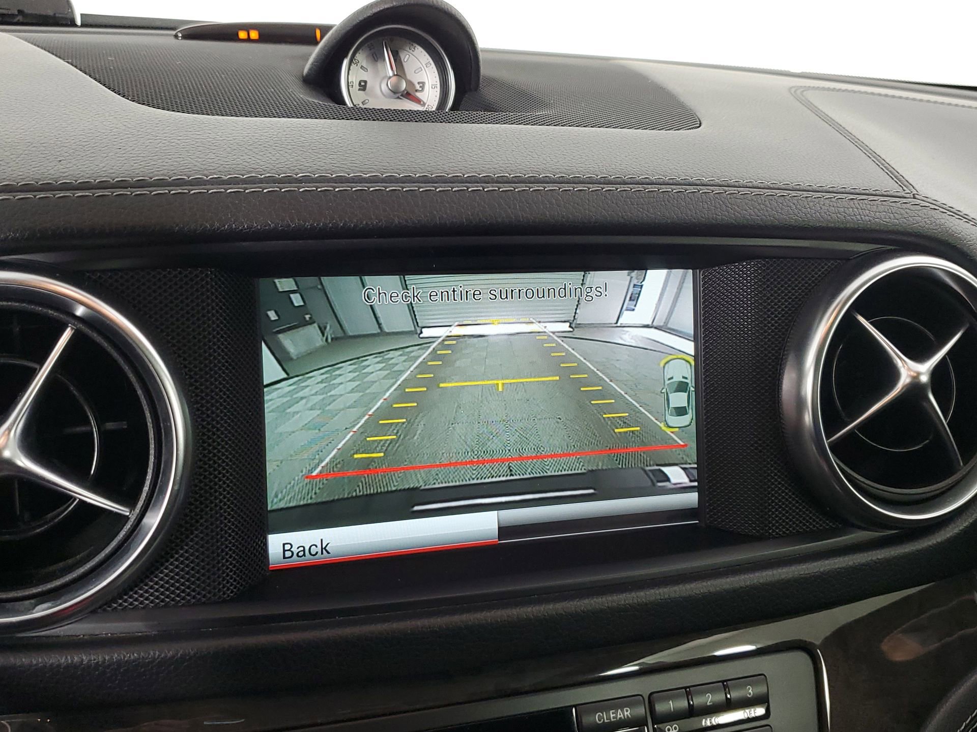 Used 2014 Mercedes-Benz SL 550 image 42