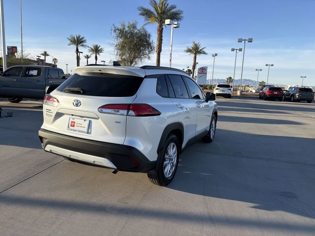 Certified 2025 Toyota Corolla Cross LE w/ Moonroof Package FWD image 5