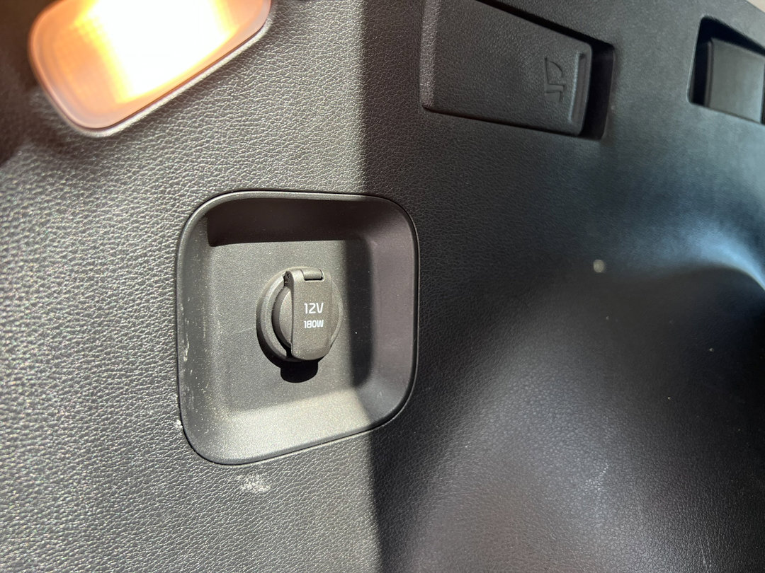 Certified 2023 Kia Sportage LX image 6