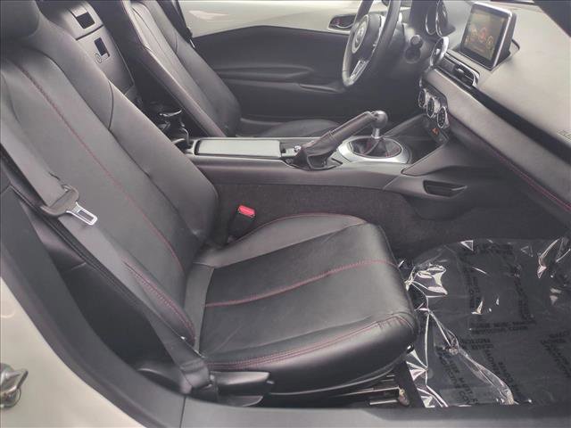Used 2016 MAZDA MX-5 Miata Grand Touring image 16
