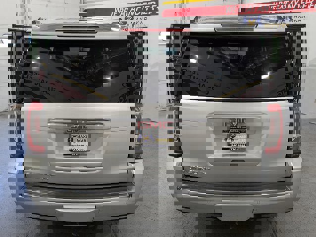 Used 2016 GMC Yukon XL Denali w/ Open Road Package image 14