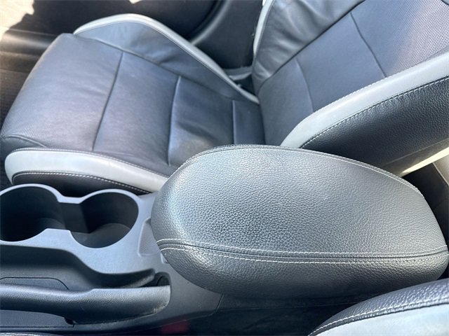 Used 2016 Hyundai Veloster Turbo image 20