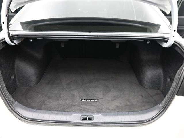 Used 2025 Nissan Altima 2.5 SR image 17