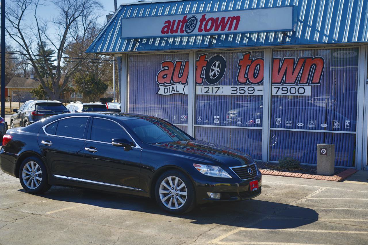 Used 2010 Lexus LS 460 AWD image 4