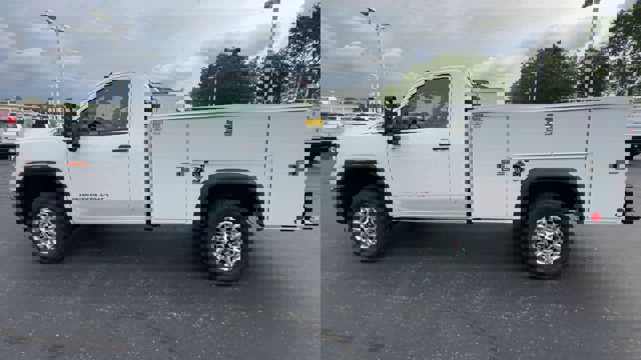 New 2025 GMC Sierra 2500 Pro w/ Convenience Package image 5