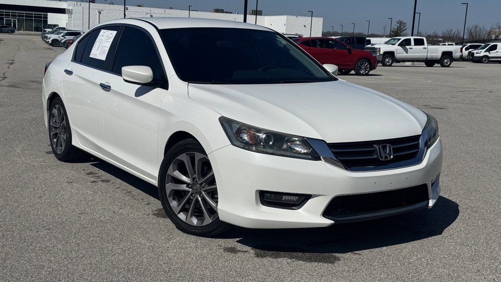 Used 2014 Honda Accord Sport image 2