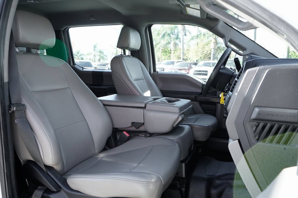 Used 2020 Ford F550 2WD Crew Cab Super Duty image 37