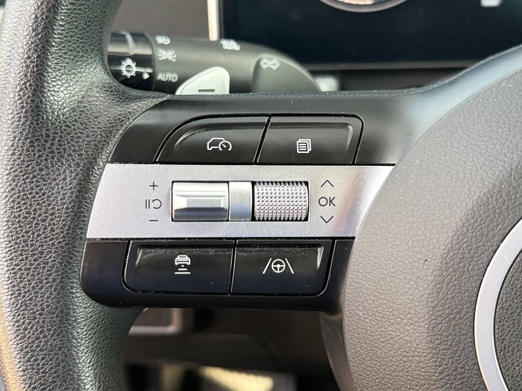 Used 2025 Hyundai Sonata SEL FWD image 15