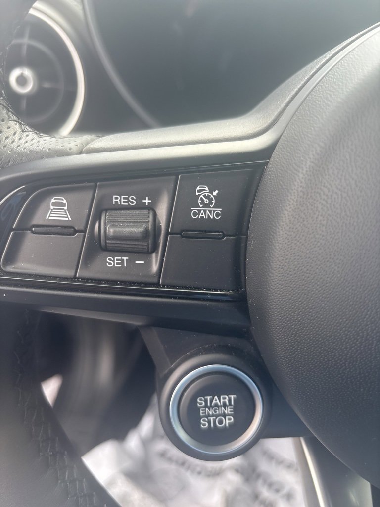 Used 2024 Alfa Romeo Giulia Ti image 17