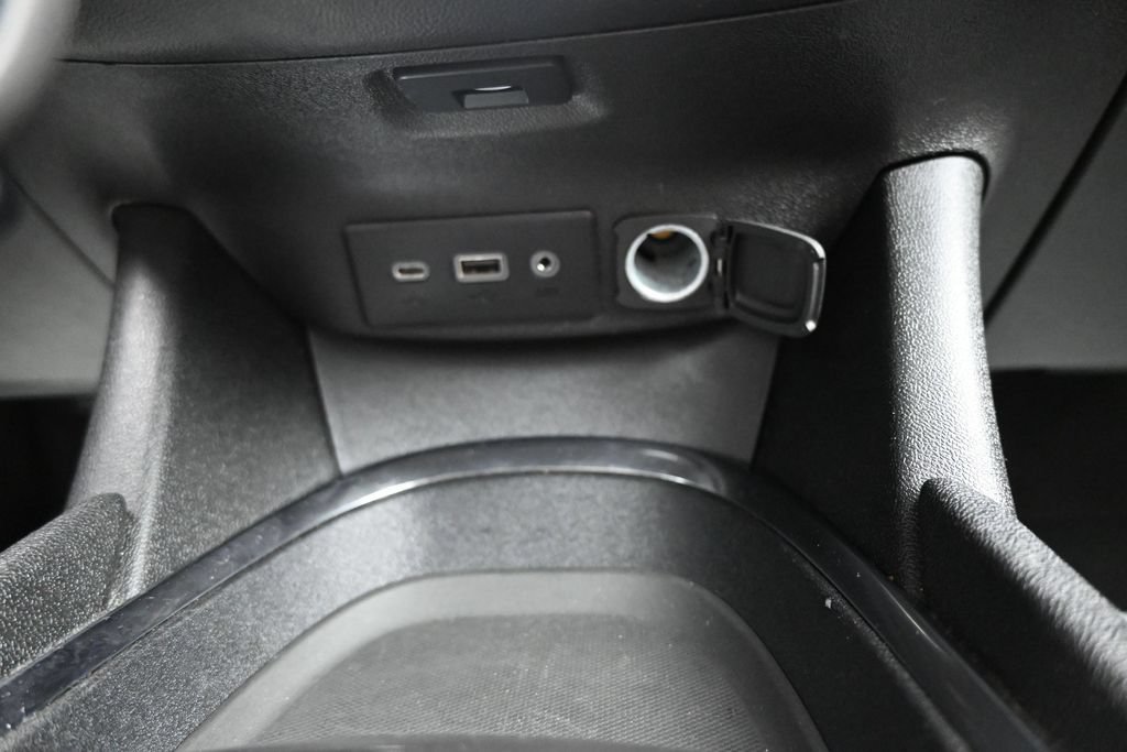 Used 2024 Chevrolet Malibu LT FWD image 19