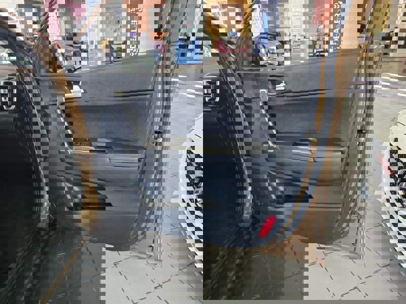 Used 2017 Kia Sportage LX FWD image 12