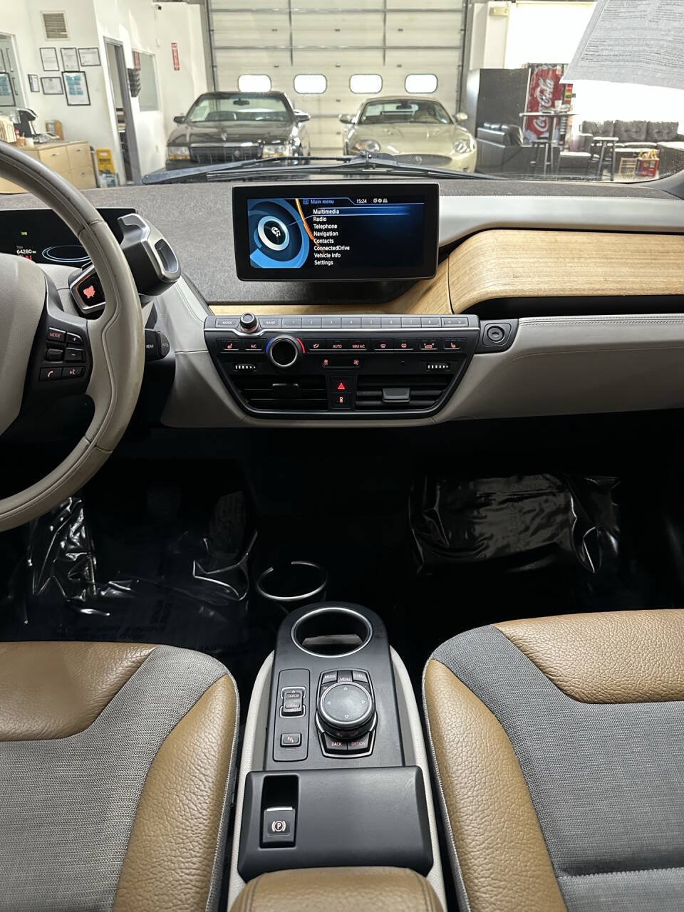 Used 2015 BMW i3 RWD image 26