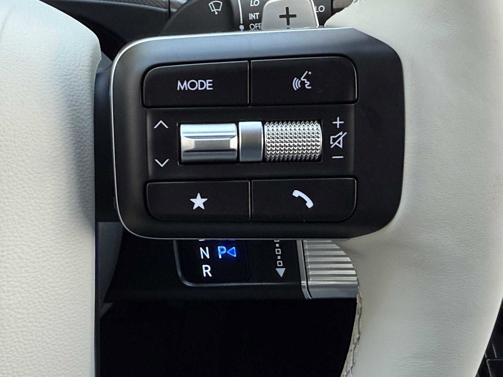 New 2026 Hyundai Santa Fe SE image 19