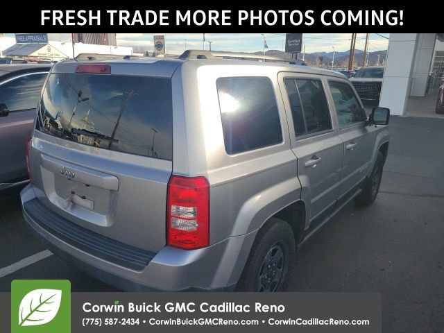 Used 2016 Jeep Patriot Sport w/ Power Value Group image 10
