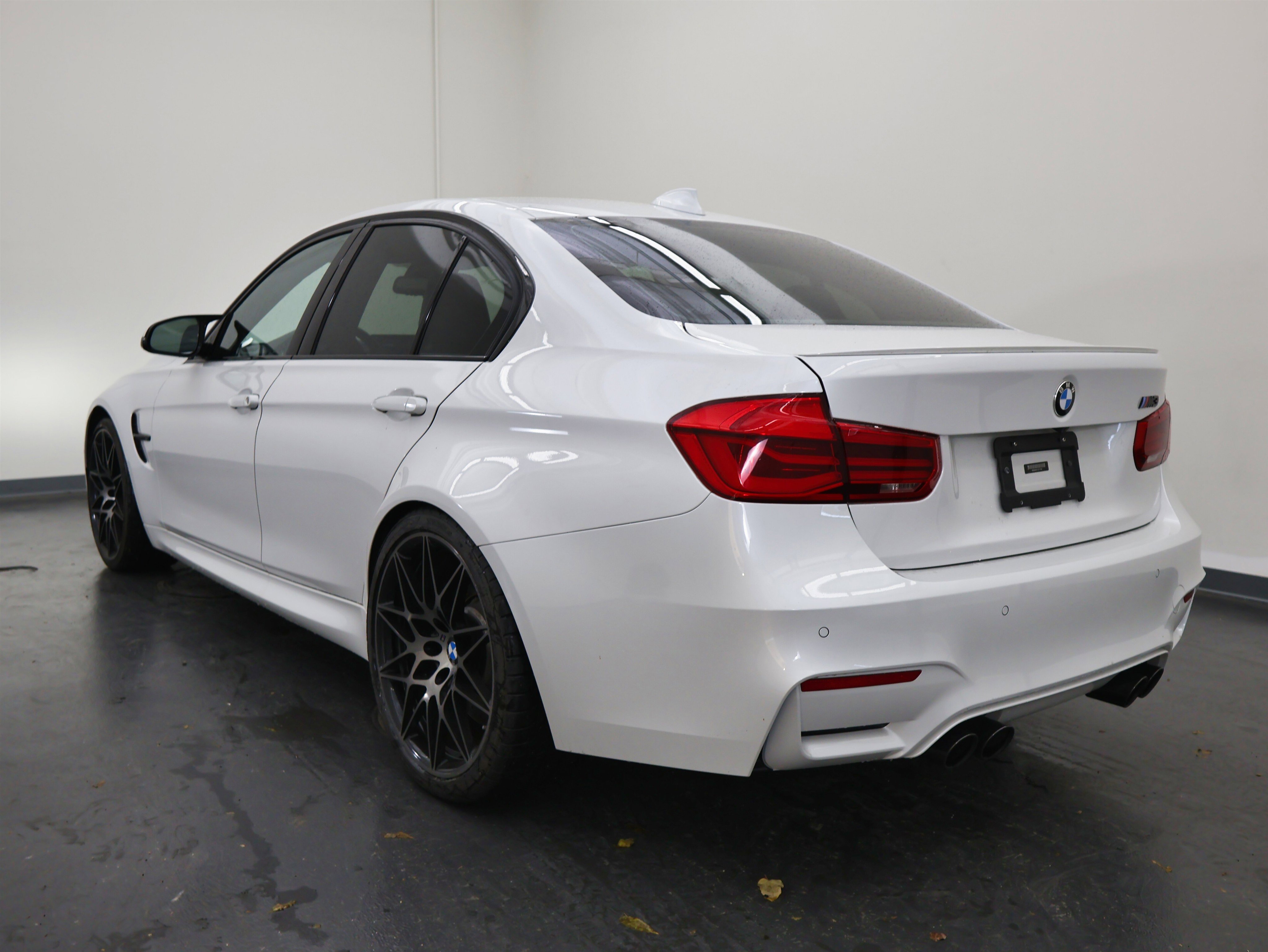 Used 2018 BMW M3 Competition w/ Competition Package image 5
