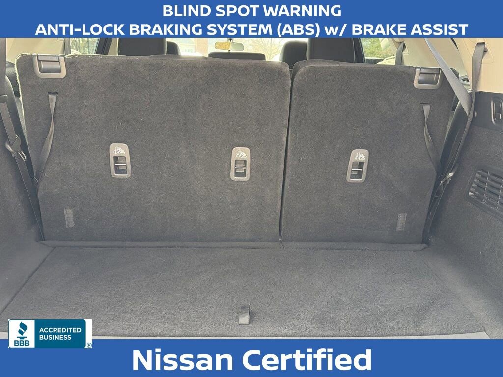 Certified 2025 Nissan Pathfinder SV image 10