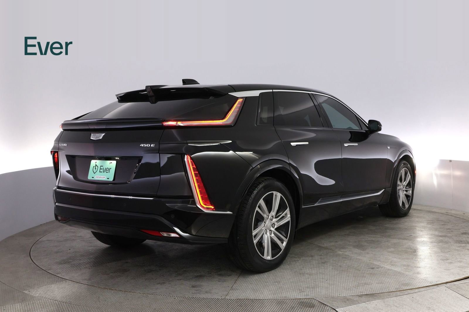 Used 2024 Cadillac Lyriq Tech w/ LPO, Floor Liner Package RWD image 3