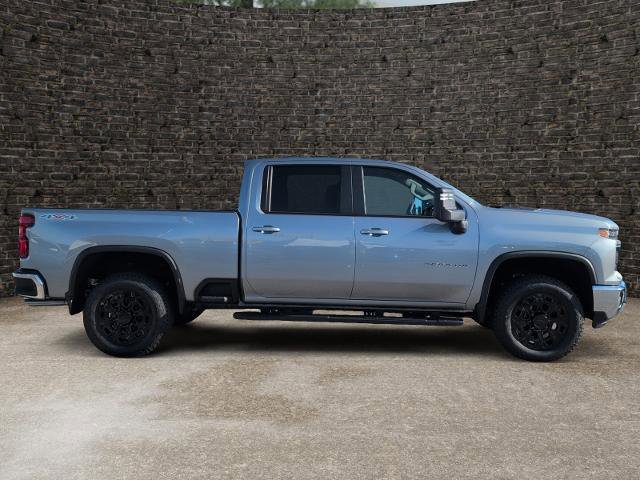 New 2026 Chevrolet Silverado 2500 LT image 3
