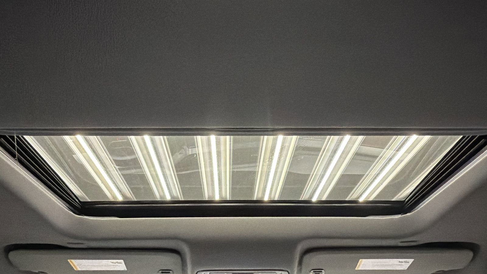 Used 2025 GMC Sierra 3500 Denali w/ Denali Reserve Package image 35