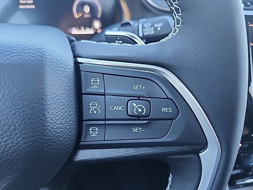 New 2025 Jeep Grand Cherokee Laredo X w/ Luxury Tech Group I image 27