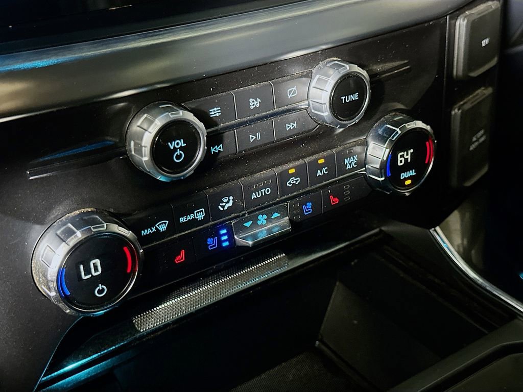 Used 2021 Ford F150 Lariat image 28