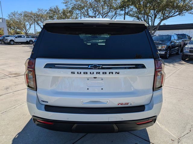 Used 2023 Chevrolet Suburban RST w/ Luxury Package image 5