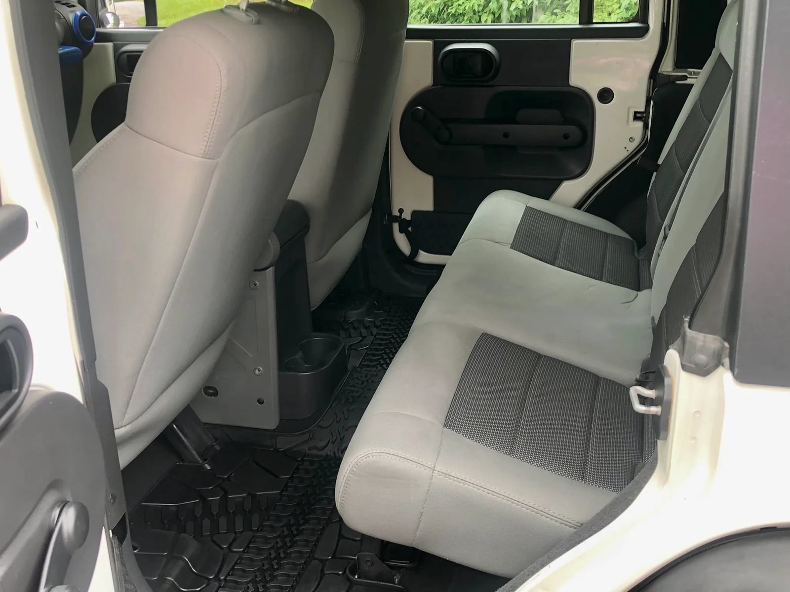 Used 2009 Jeep Wrangler Unlimited X AWD/4WD image 10