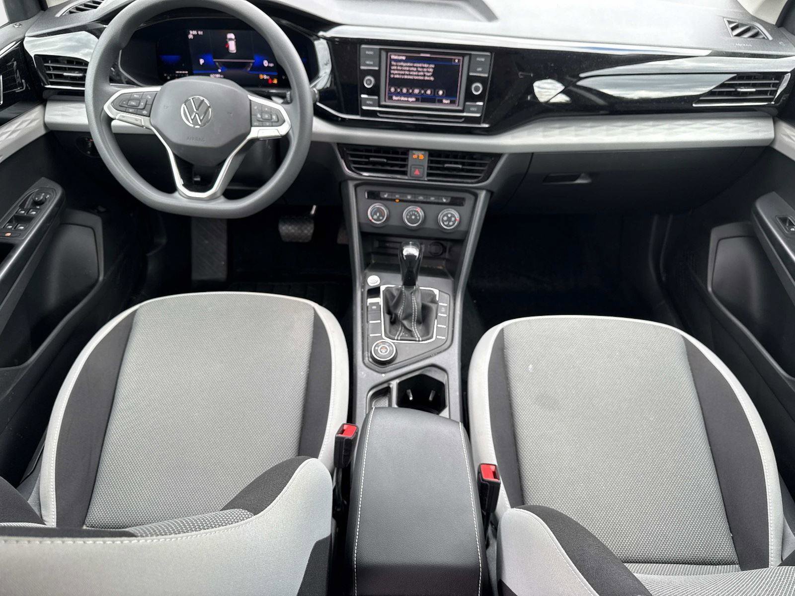 Used 2022 Volkswagen Taos S image 11