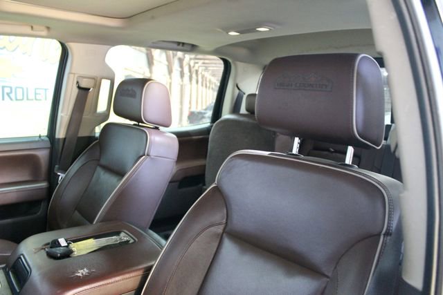 Used 2016 Chevrolet Silverado 2500 High Country w/ High Country Premium Package AWD/4WD image 19