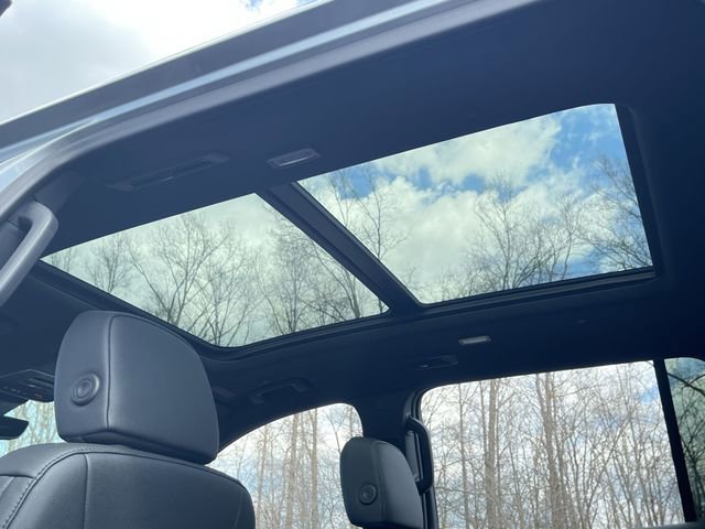 Used 2025 Chevrolet Traverse High Country w/ LPO, Floor Liner Package image 19