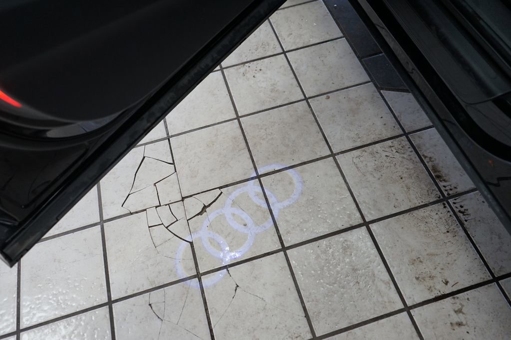 Used 2016 Audi Q3 2.0T Premium Plus w/ Technology Package image 23