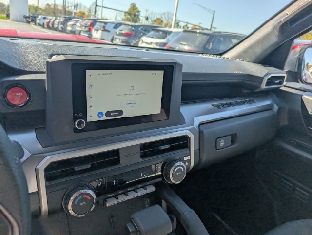 Used 2026 Toyota Tacoma TRD Sport AWD/4WD image 23